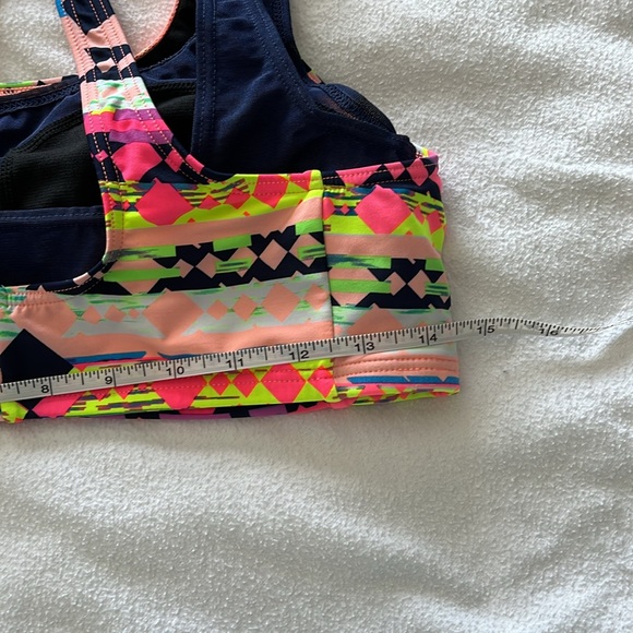 TYR Bathing Suit Top Size L - Picture 3 of 3